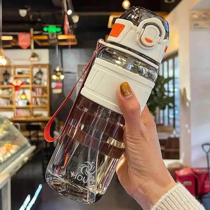 Bouteille d'eau, litre 750ml // d'eau Fitness gymnase en … -plein air