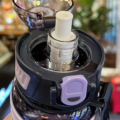 Bouteille d'eau, litre 750ml // d'eau Fitness gymnase en … -plein air